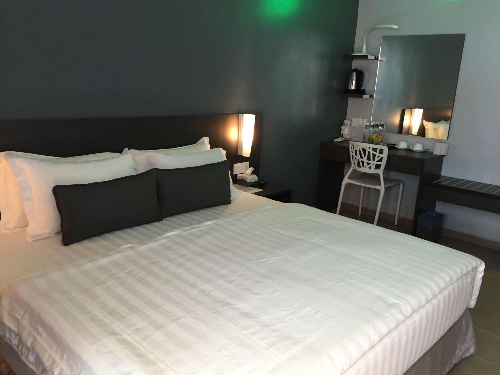 G Langkawi Motel Kuah Eksteriør billede