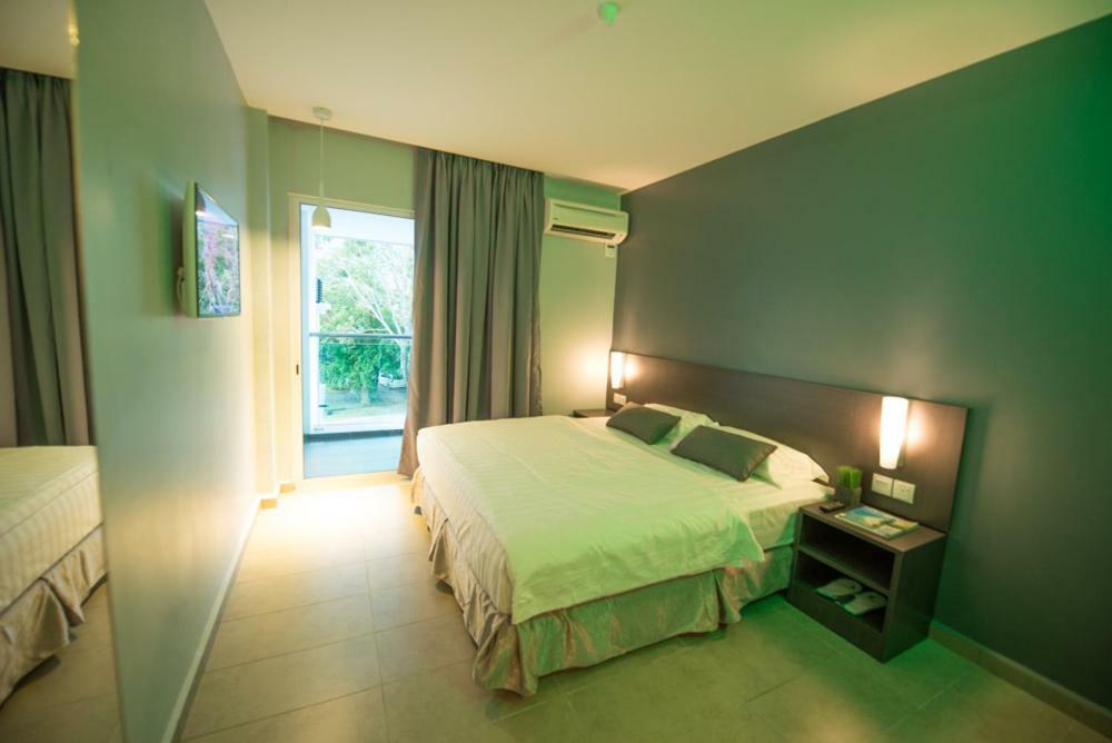 G Langkawi Motel Kuah Eksteriør billede